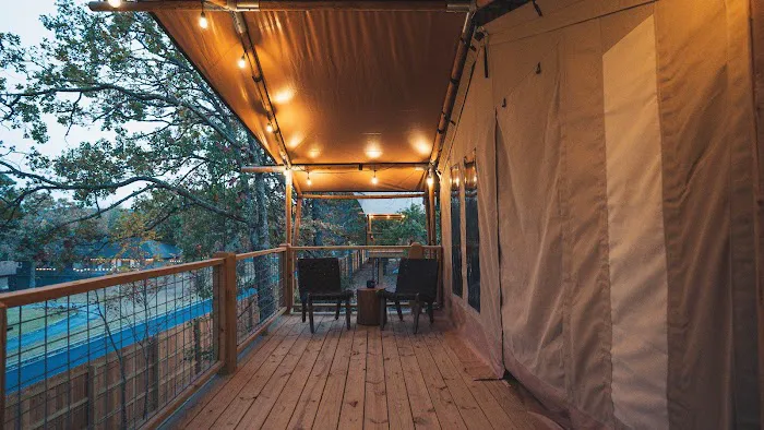 The Embers Glamping & RV Resort Picture 9