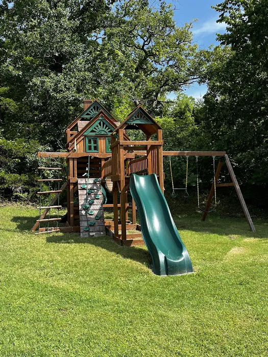 Hide-A-Way Branson RV Park Picture 6