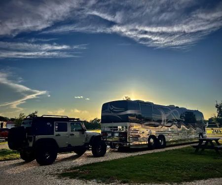 Lightning Ranch RV Park