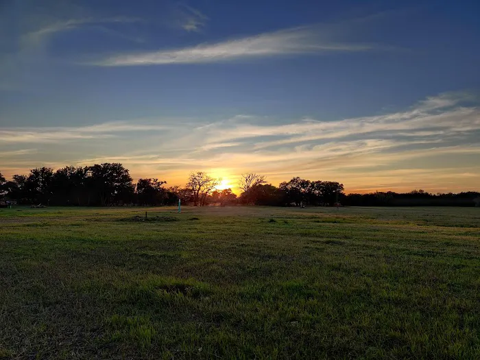 Lightning Ranch RV Park Picture 2