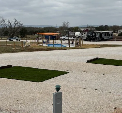 CJ Robins RV Retreat In Bandera, TX Picture 6