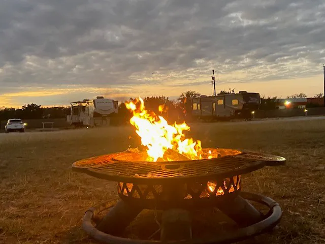 CJ Robins RV Retreat In Bandera, TX Picture 9