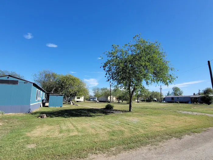 Jackson RV & Mobile Home Park Picture 9