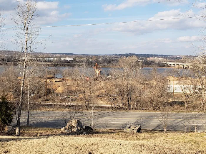 Riverview RV Park Picture 7