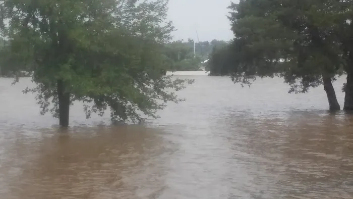 Lakeview Mobile Home Park Picture 4