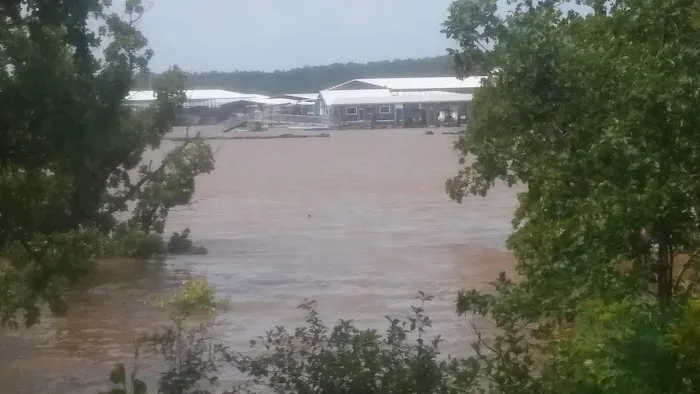 Lakeview Mobile Home Park Picture 10