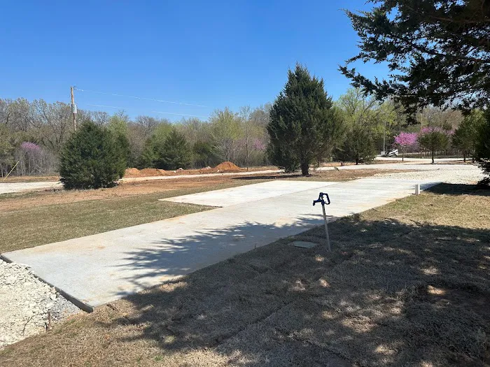 Sandy Point RV Park Picture 6