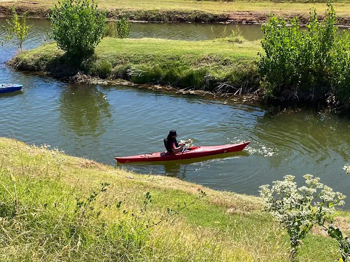 Hillwilliam Farms Fishing & RV Adventures Picture 4