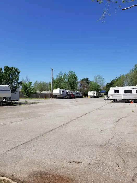 Rose RV Park Picture 9