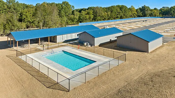 Blue Springs RV Park Picture 2