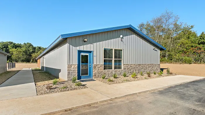 Blue Springs RV Park Picture 8