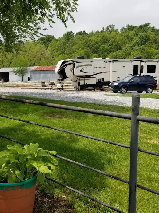 Rocky Springs RV Ranch Picture 9