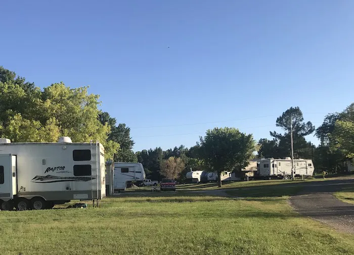 Crystal Creeks RV Park formerly Baron Fork Creek Picture 2