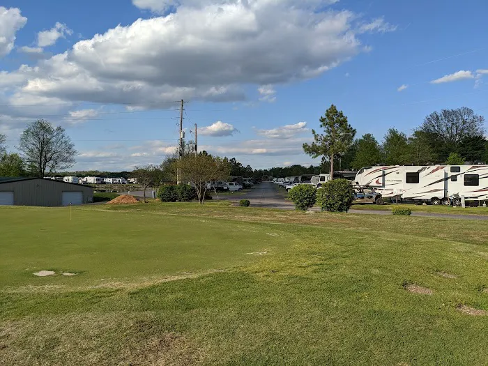 The Creeks RV Resort Picture 5