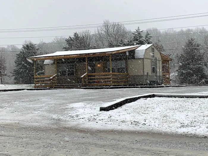 Rivers Edge RV and Stables Picture 3