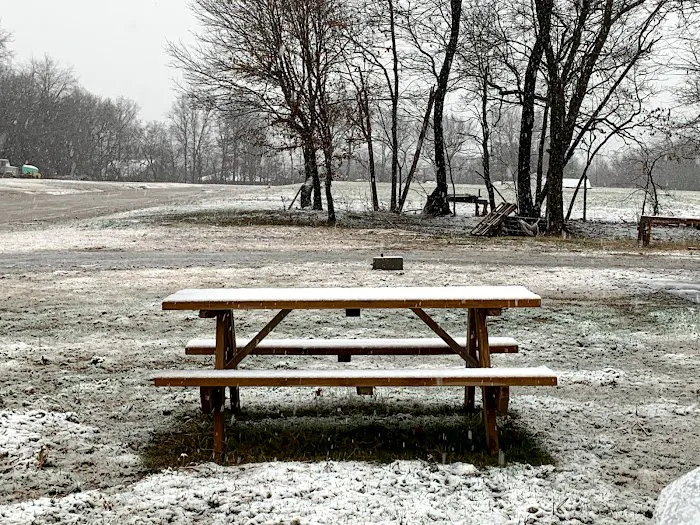 Rivers Edge RV and Stables Picture 5