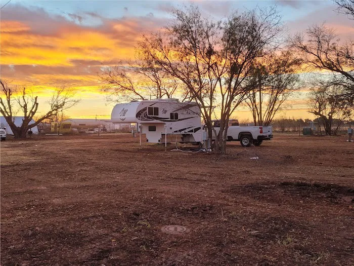 Roadrunner RV Park Picture 1