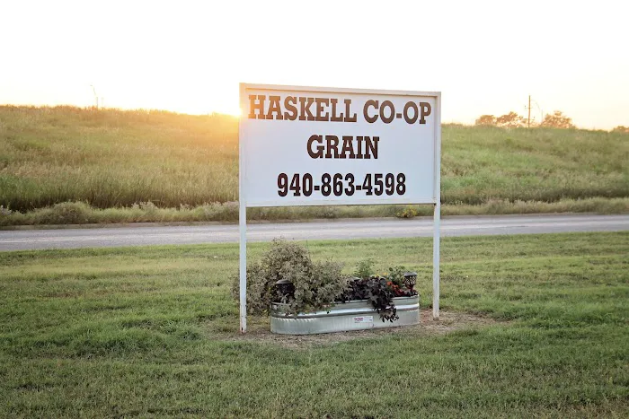 Haskell Co-Op RV Park Picture 4