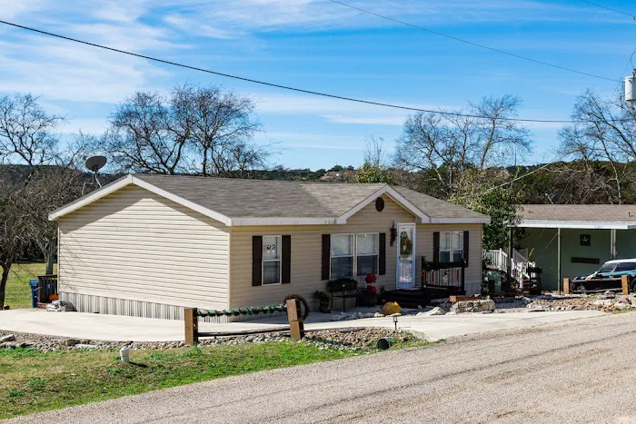 Cedar Oaks MHP Picture 1