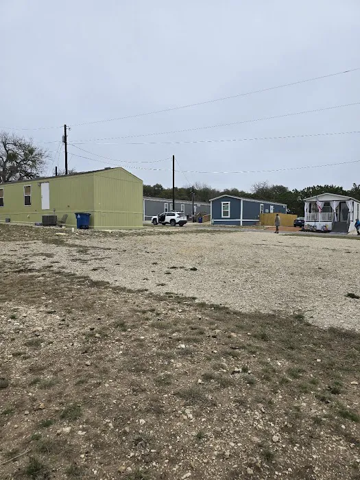 Cedar Oaks MHP Picture 8