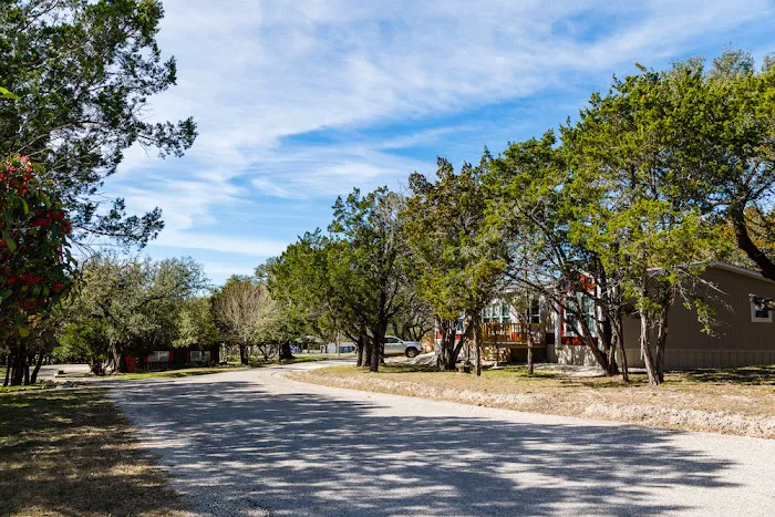 Cedar Oaks MHP Picture 7