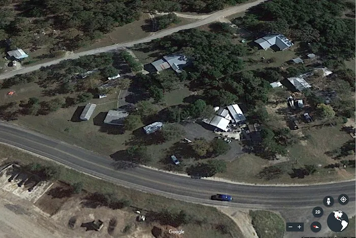 Lone Star RV Park & Cabin Rentals Picture 3