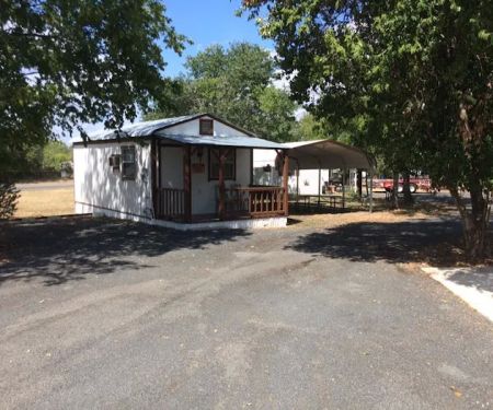 Lone Star RV Park & Cabin Rentals