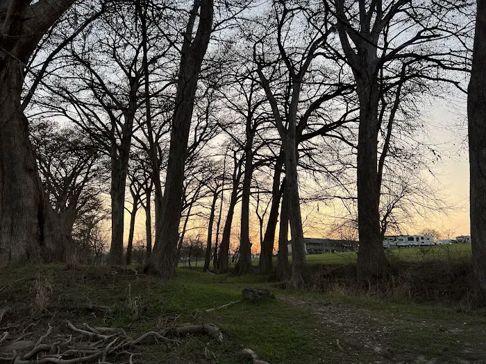 Riverside RV Park Picture 8