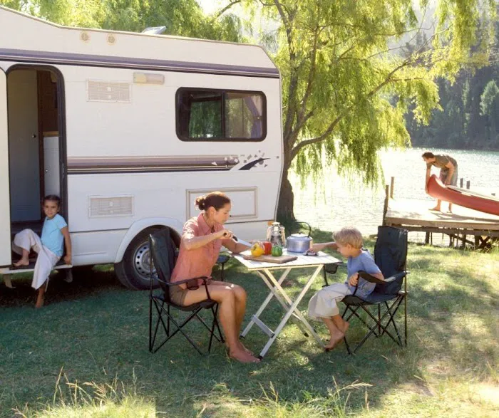 Bandera Star Riverfront Camping and RV Picture 4