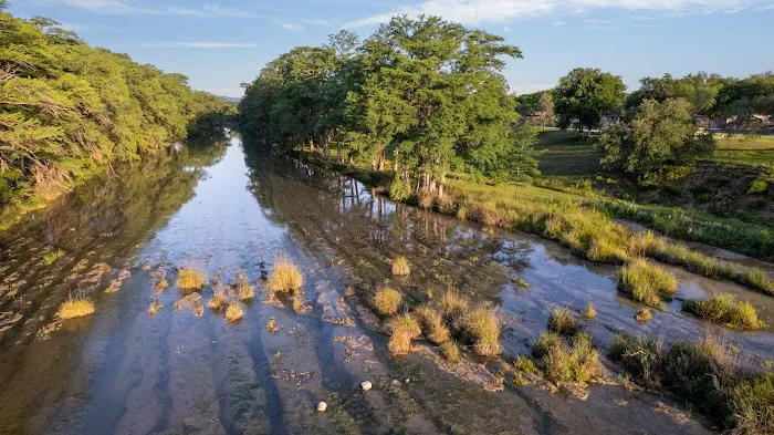 Riverfront RV Park Picture 4