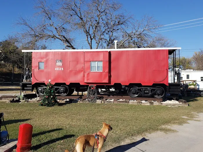 Bandera Pioneer RV River Resort Picture 5