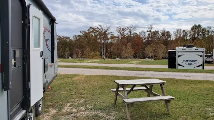 Bandera Pioneer RV River Resort Picture 7