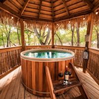 River Yurt Village & RV Park ico