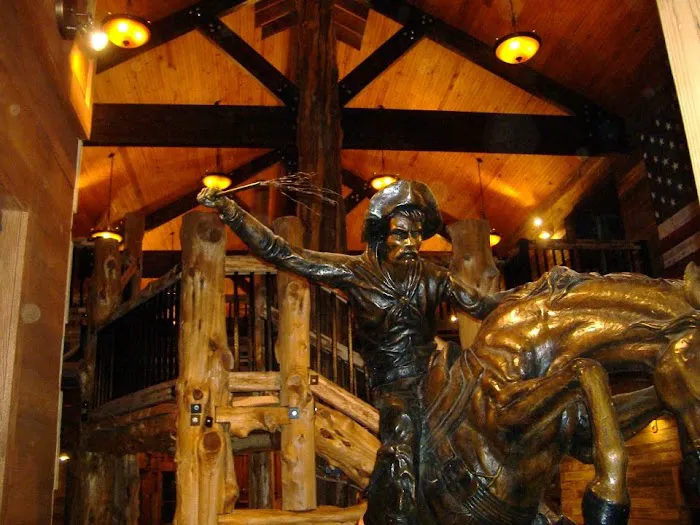 Antler Oaks Lodge and RV Resort Picture 4