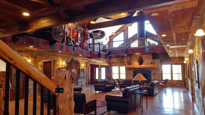 Antler Oaks Lodge and RV Resort Picture 7