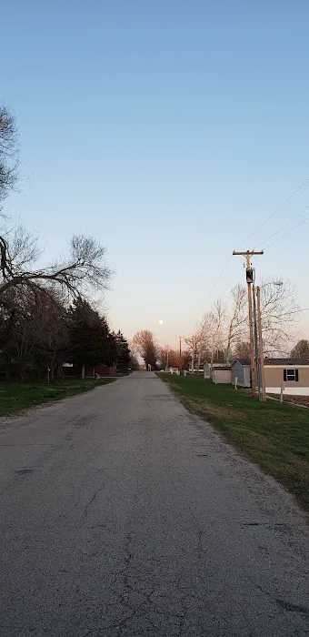 Rolling Meadows Mobile Home Community Picture 10