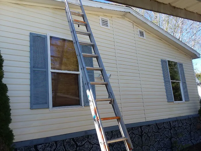 Branson View Estates Mobile Home Park Picture 3