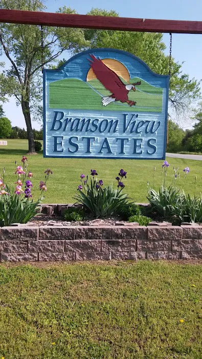 Branson View Estates Mobile Home Park Picture 1