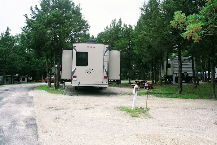 Lakeview RV Campground Picture 1
