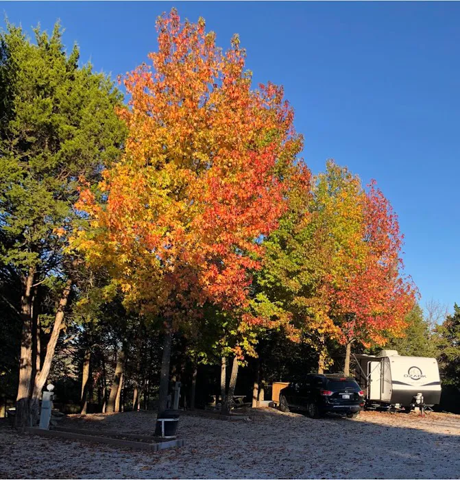 Lakeview RV Campground Picture 6