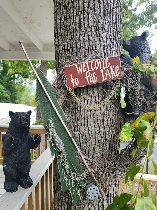 Coachlight Village Mobile Home Park Picture 1