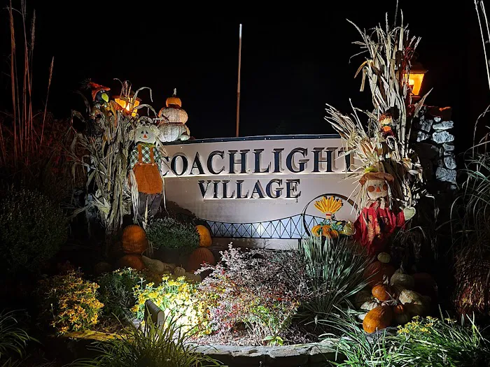 Coachlight Village Mobile Home Park Picture 3