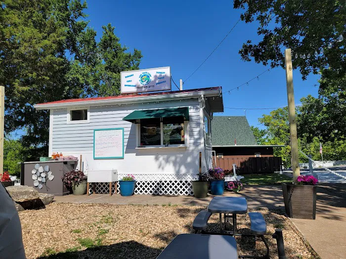 TRL RV Resort Picture 2