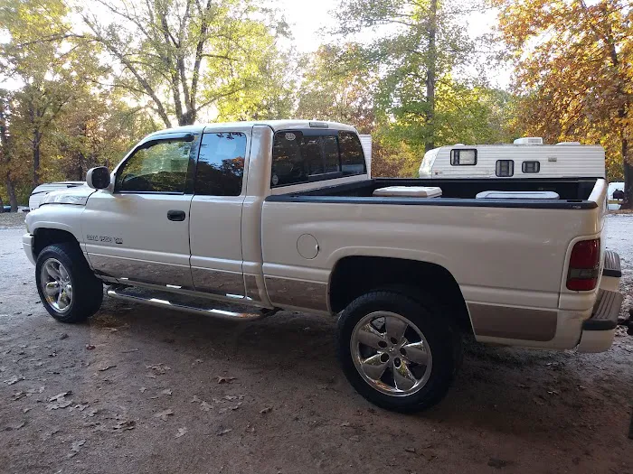 Beaver Lake RV Resort Picture 4