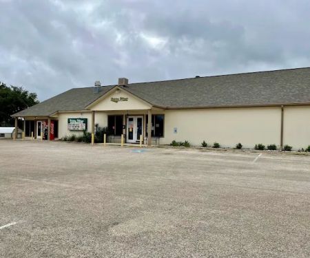 Apache Village RV Park