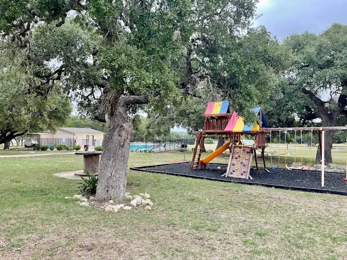 Apache Village RV Park Picture 3