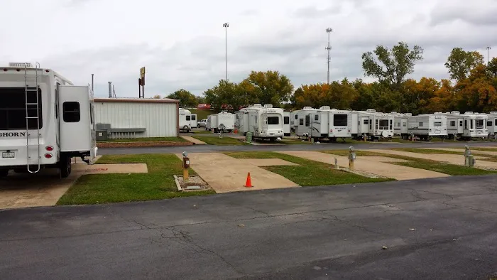 Warrior RV Park Picture 3
