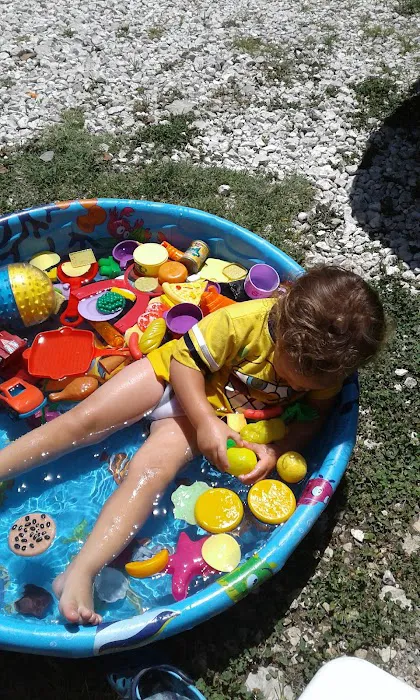 Green Tree RV Park Picture 6