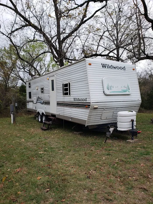 Wilderness Adventure RV Park Picture 2