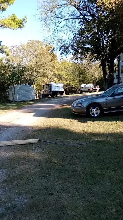 Wilderness Adventure RV Park Picture 9